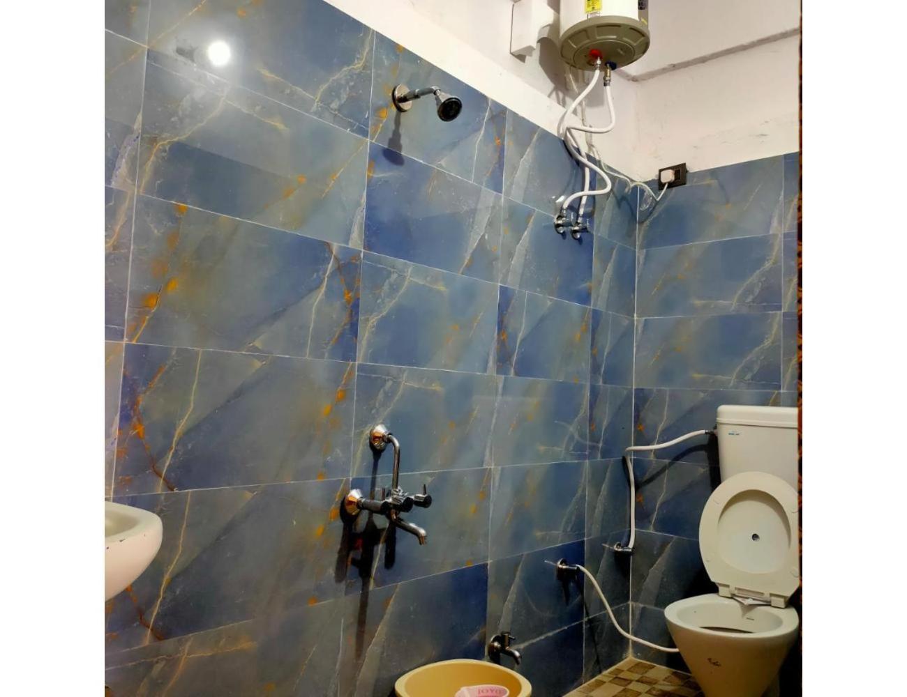 Jai Badri Vishal Hotel And Restaurant, Pipalkoti Buitenkant foto